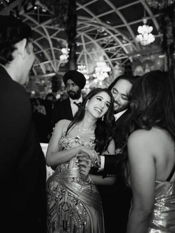 7 месяцев празднований и бюджет в 950