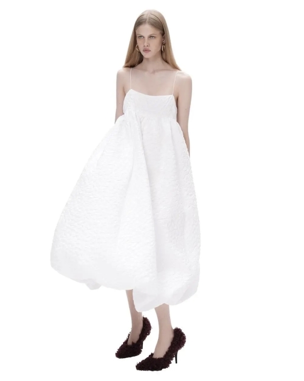 Как выбрать платье беременной невесте?