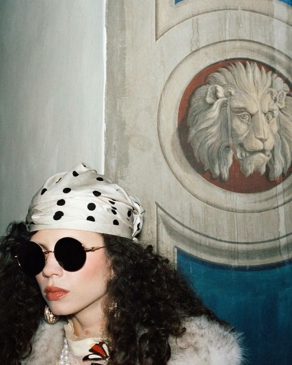 Навязалась. Как чалма заменила фату в этом