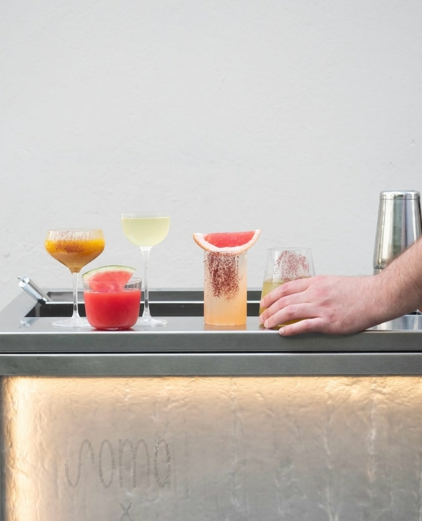 Бары с летними вечеринками, где можно устроить