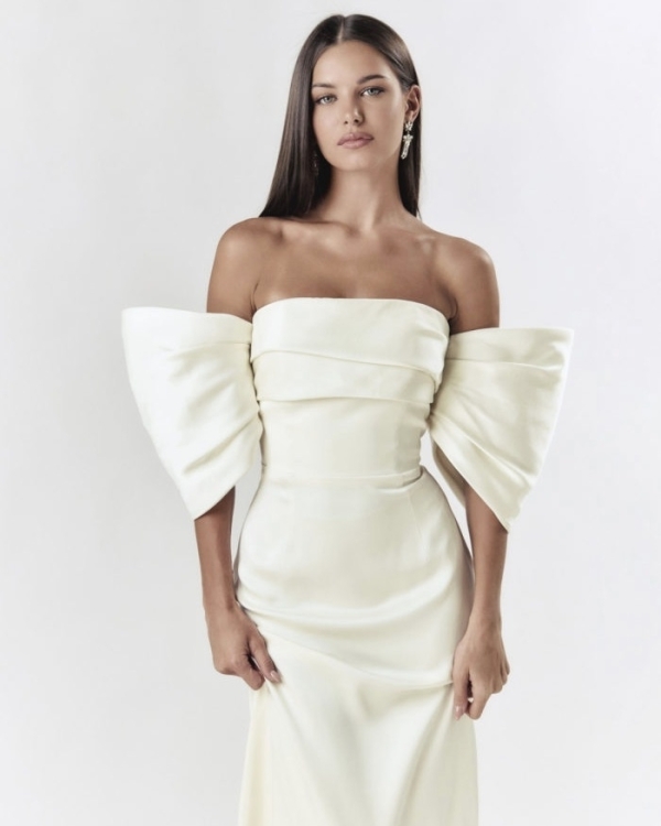 (Не)утомленная солнцем: 30 платьев невесты для свадьбы