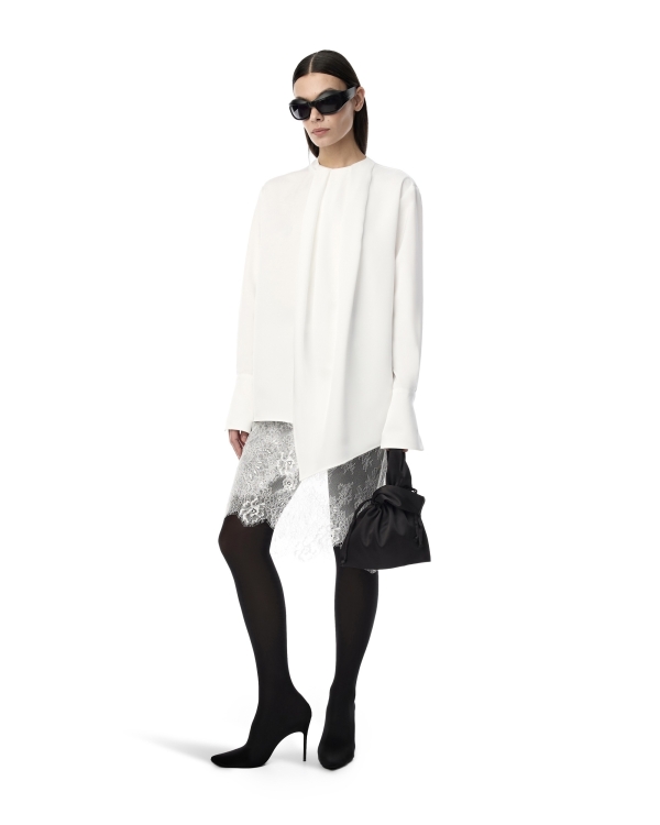 Тренд на прозрачность создан для жаркой погоды.