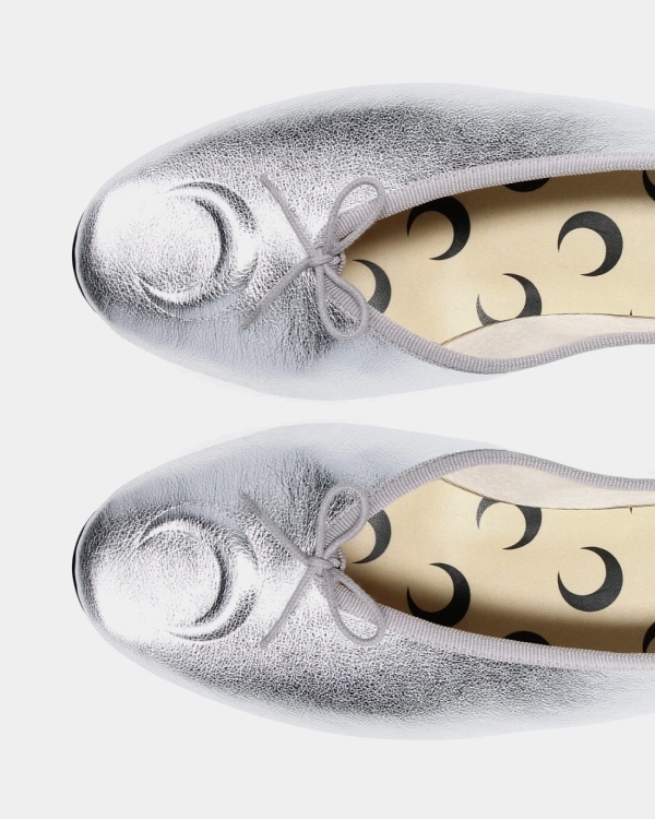 Балетки — лучшая летняя обувь для невесты