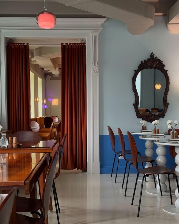 Ева Польна на дизайн-заводе «Флакон», день рождения