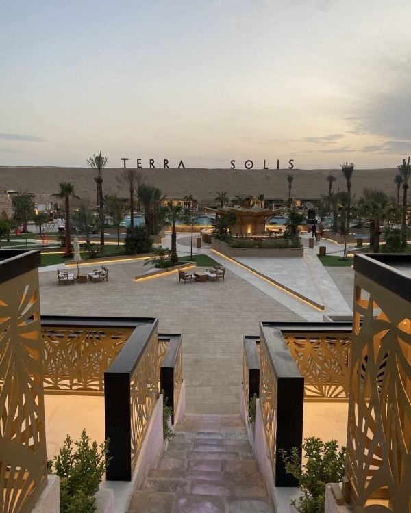 Топ-7 неочевидных стран, где россияне без проблем