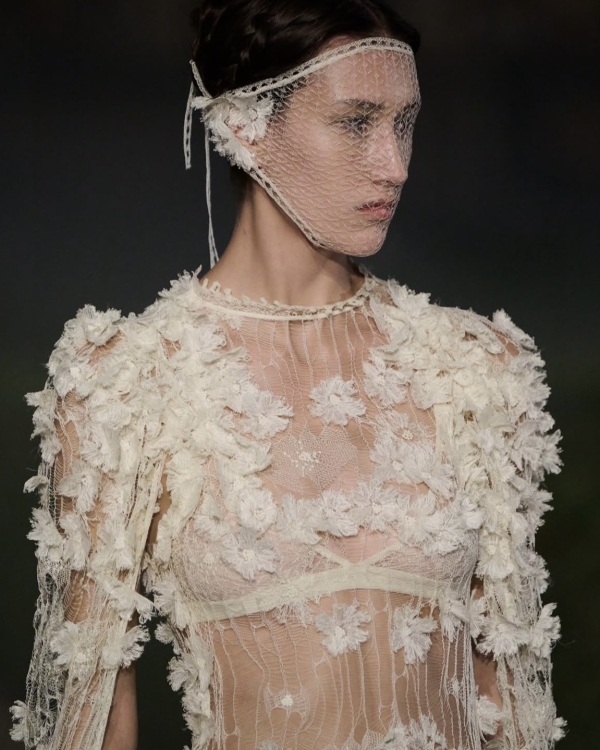 Собираем бьюти-образ невесты на летнюю свадьбу —