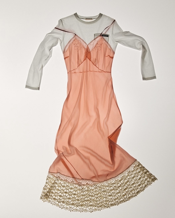 Girly Vibes: тренды дресс-кода для девичника-2025