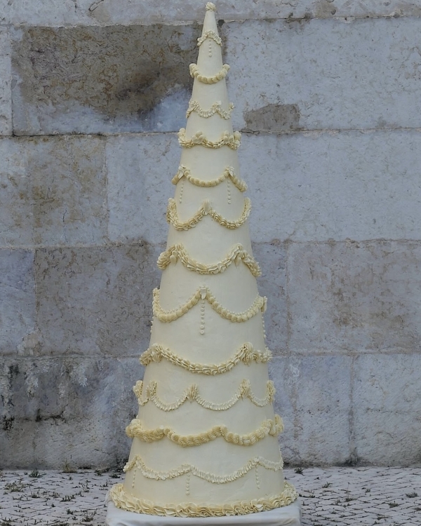 Время торта: какой выбрать на летнюю свадьбу