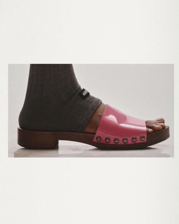 Girly Vibes: тренды дресс-кода для девичника-2025