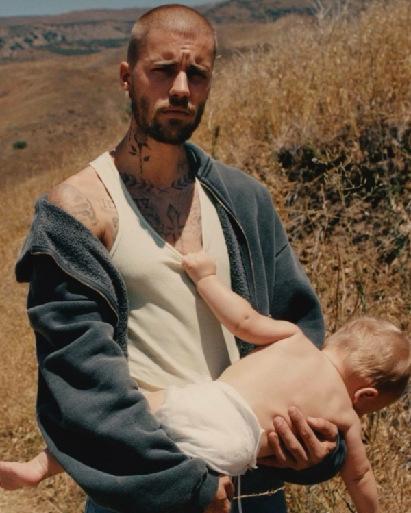 Биберы опровергли слухи о разводе — и