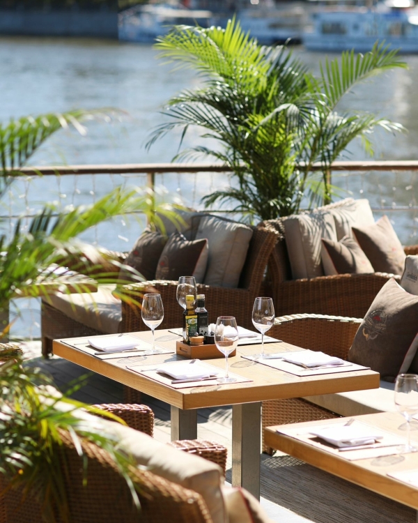 Площадки Ресторан Чайка