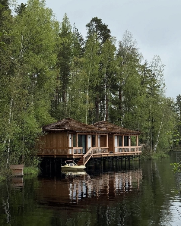 Где познакомиться с интеллигентным мужчиной в Санкт-Петербурге?