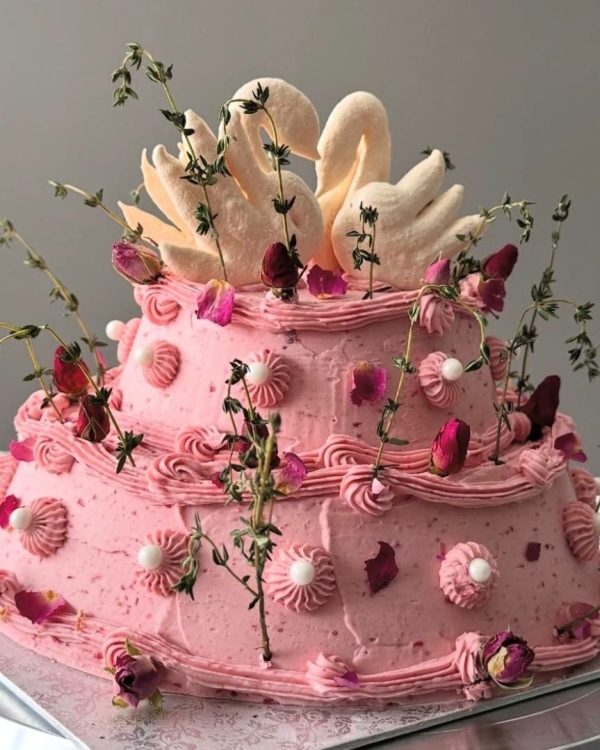 Приплыли. Лебеди в свадебном декоре — трендовая отсылка