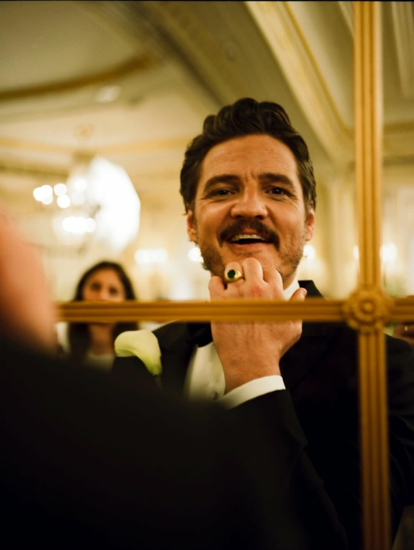 Педро Паскаль: мужской типаж, который нравится всем.