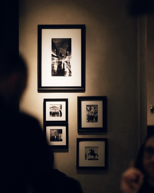 Где познакомиться с интеллигентным мужчиной в Санкт-Петербурге?