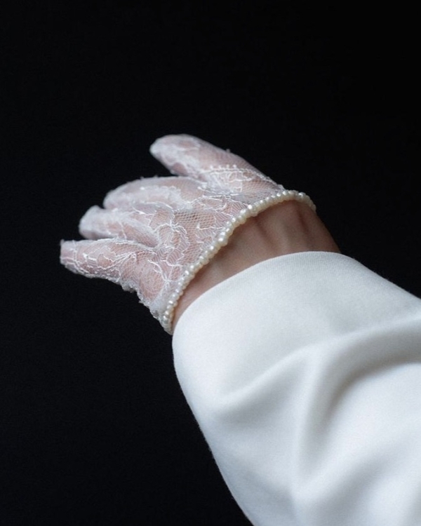 Где купить дизайнерские аксессуары к образу невесты