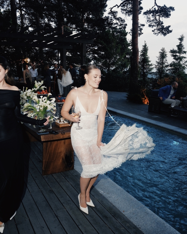 Интервью с невестой: о свадьбе на заднем