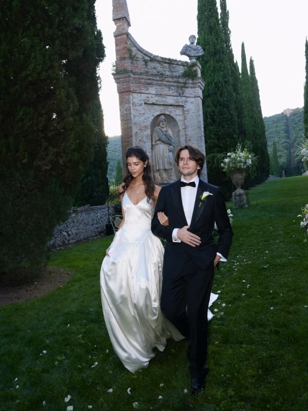 Варвара Протасова и Степан Симкин отметили свадьбу