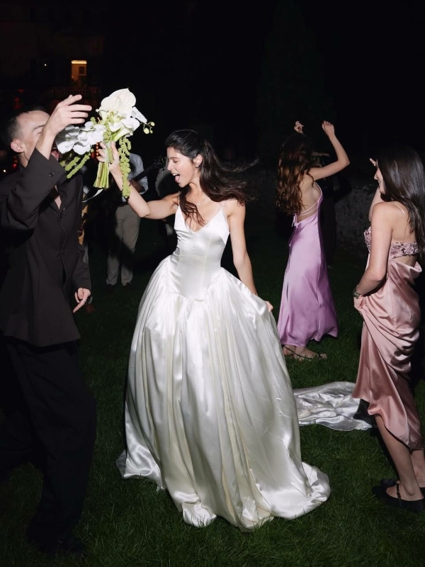 Варвара Протасова и Степан Симкин отметили свадьбу