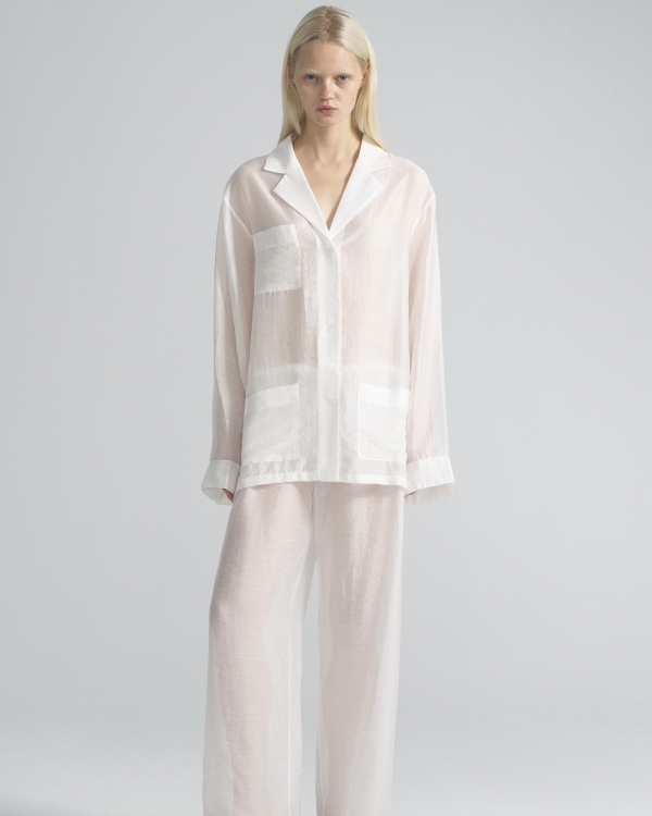 Тренд на прозрачность создан для жаркой погоды.