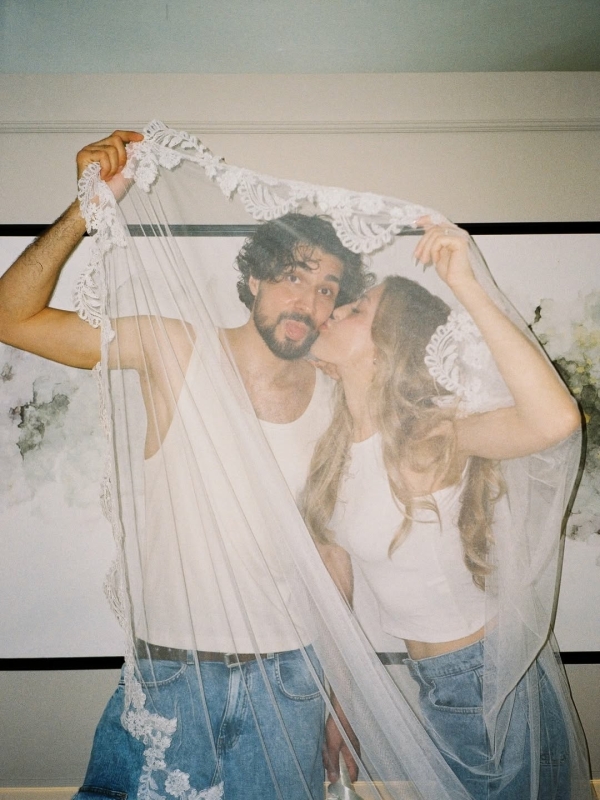 Что написать гостям после свадьбы?