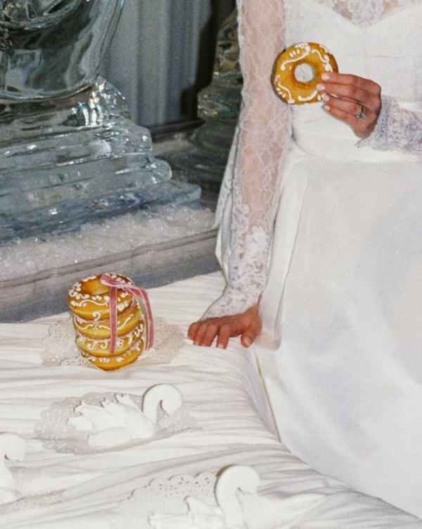 Приплыли. Лебеди в свадебном декоре — трендовая отсылка