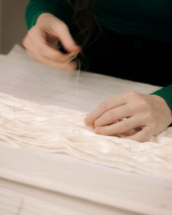 Невеста Chanel на Неделе высокой моды в