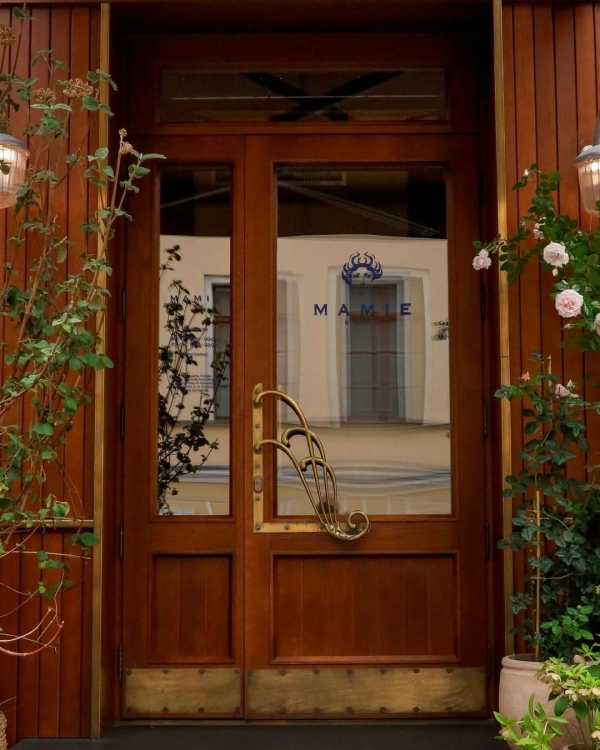 Ева Польна на дизайн-заводе «Флакон», день рождения