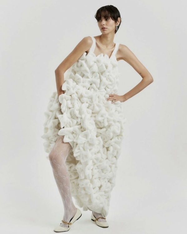 Как выбрать платье беременной невесте?