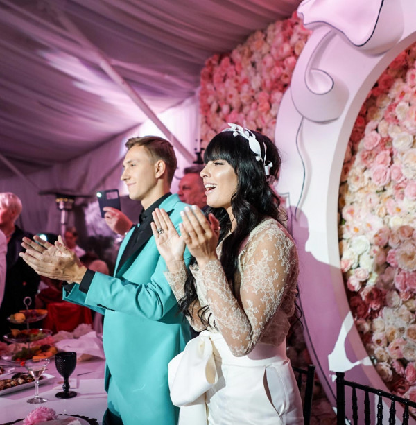 Звездный путь агентства SvadBerry: хронология свадеб знаменитостей