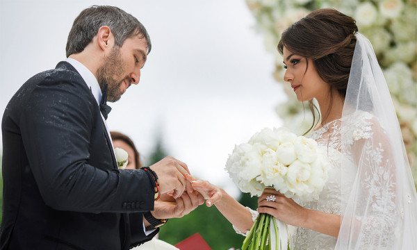 Звездный путь агентства SvadBerry: хронология свадеб знаменитостей