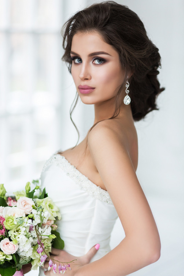 О летних must-have и премиум-студии для невест