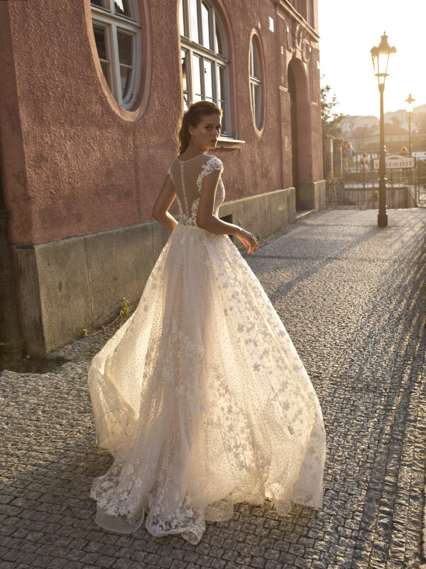 «Белое платье» – новый свадебный салон в