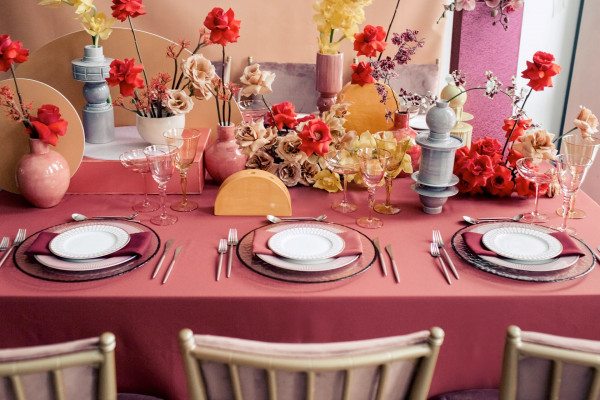 Цветы и искусство: 8 оформлений от About