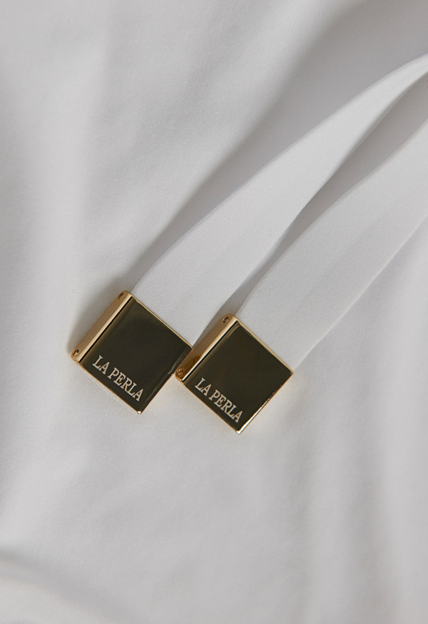 11 белоснежных купальников для утра невесты