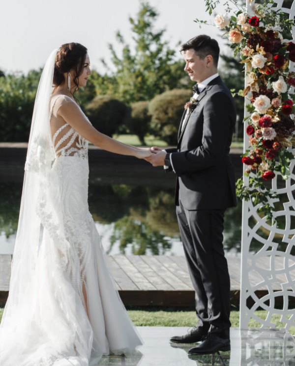 Свадьба Ромы и Риты в яхт-клубе Skyriver