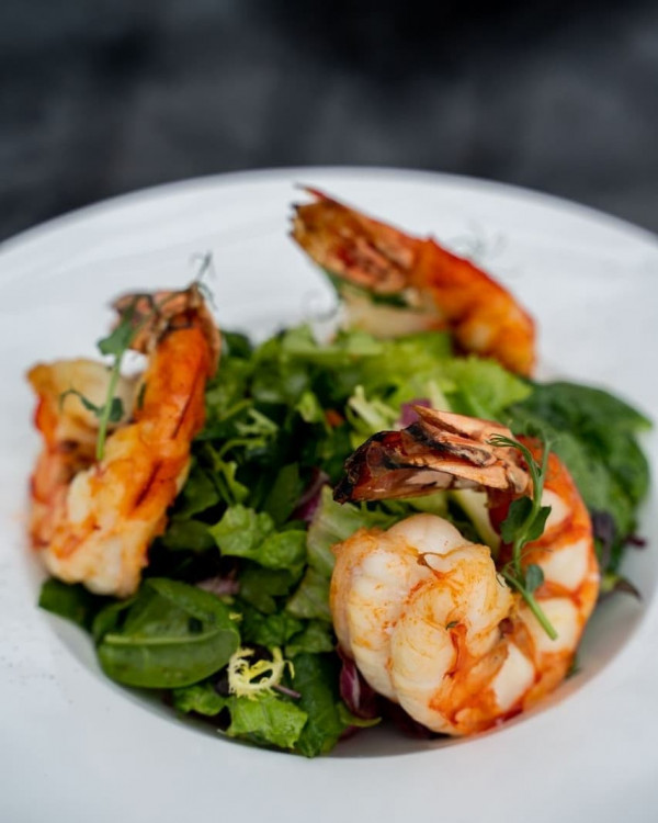 На крыше отеля The Ritz-Carlton открылась обновленная