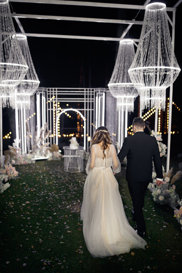 Вы хотите пожениться этим летом. Как успеть?