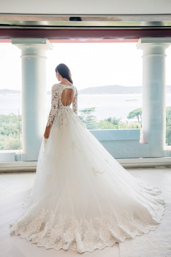 Свадьба в лазурных оттенках, прошедшая во Франции