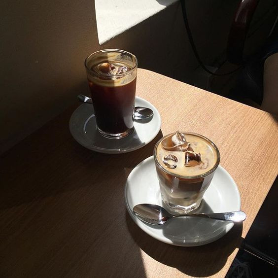 Как приготовить красивый холодный кофе? Вот 4