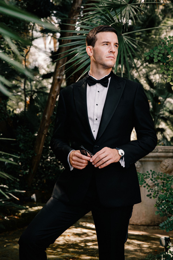 Уютная свадьба с церемонией на берегу Тирренского