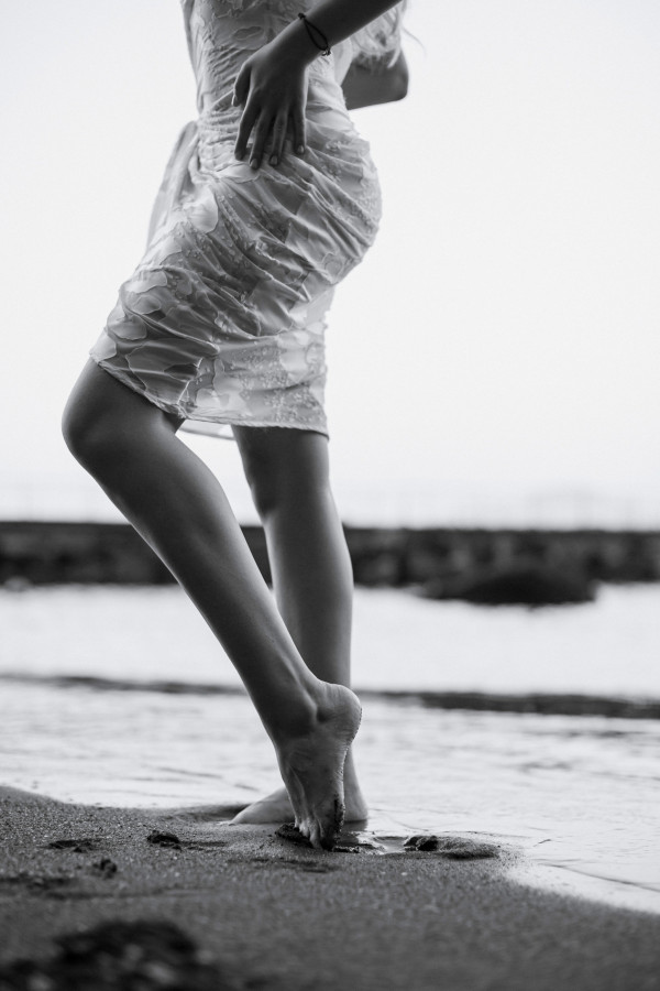 Уютная свадьба с церемонией на берегу Тирренского