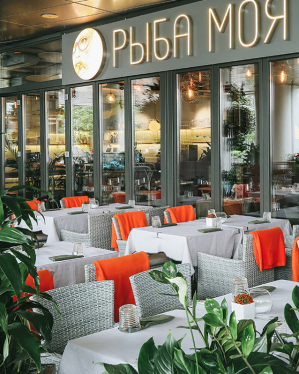 В Москве открылись летние веранды! Вот 5