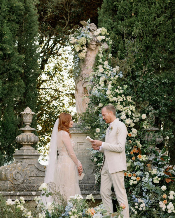 Самые красивые свадебные даты 2020 года