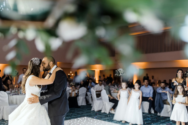 Колоритная свадьба на Кипре