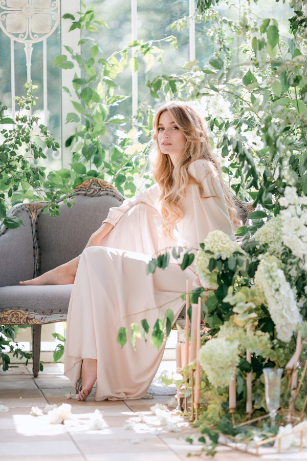 Нежная и цветущая свадьба в Подмосковье