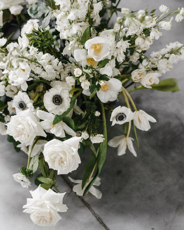 Москва выходит из карантина. Когда загсы начнут