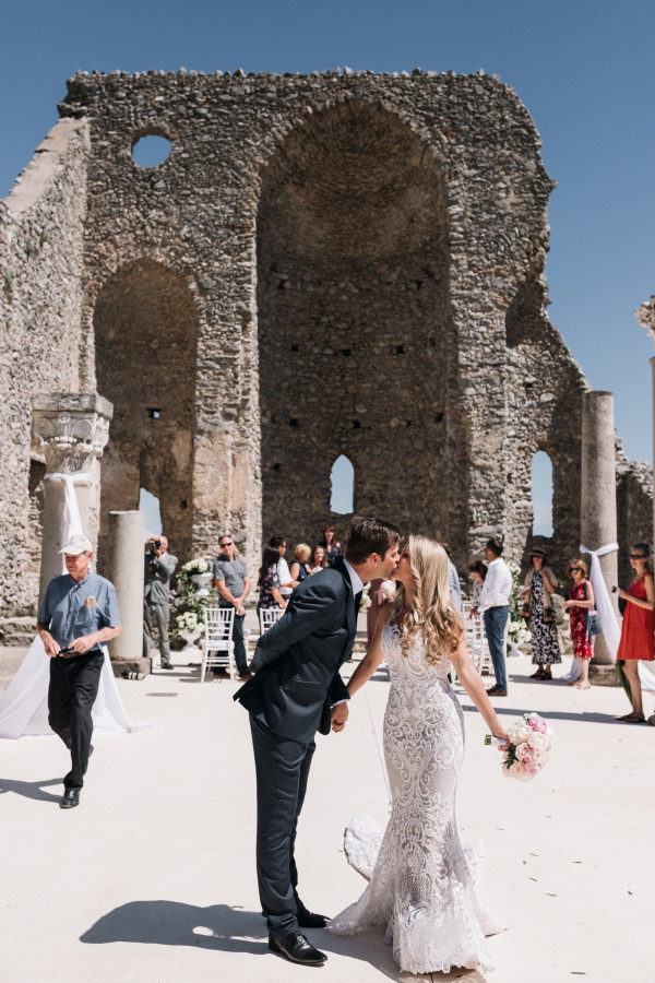 Свадьба в Амальфи с романтичным ужином в