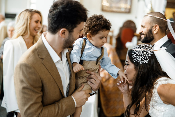 Колоритная свадьба на Кипре