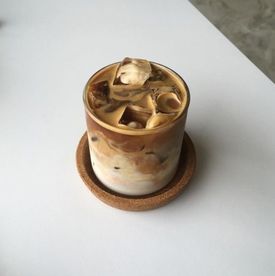 Как приготовить красивый холодный кофе? Вот 4